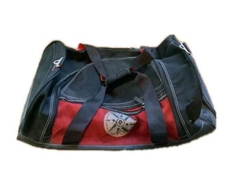 VTG 90s Marlboro Adventure Team Large Luggage Travel Duffle Weekend Bag 12x27"