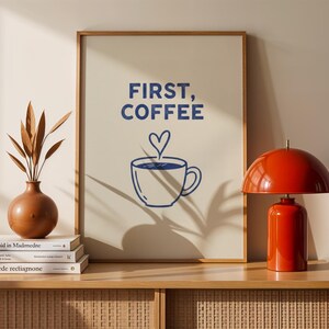 Impresión de "Primer Café", Arte de pared de cocina azul, Póster minimalista de taza, Decoración de cafetería