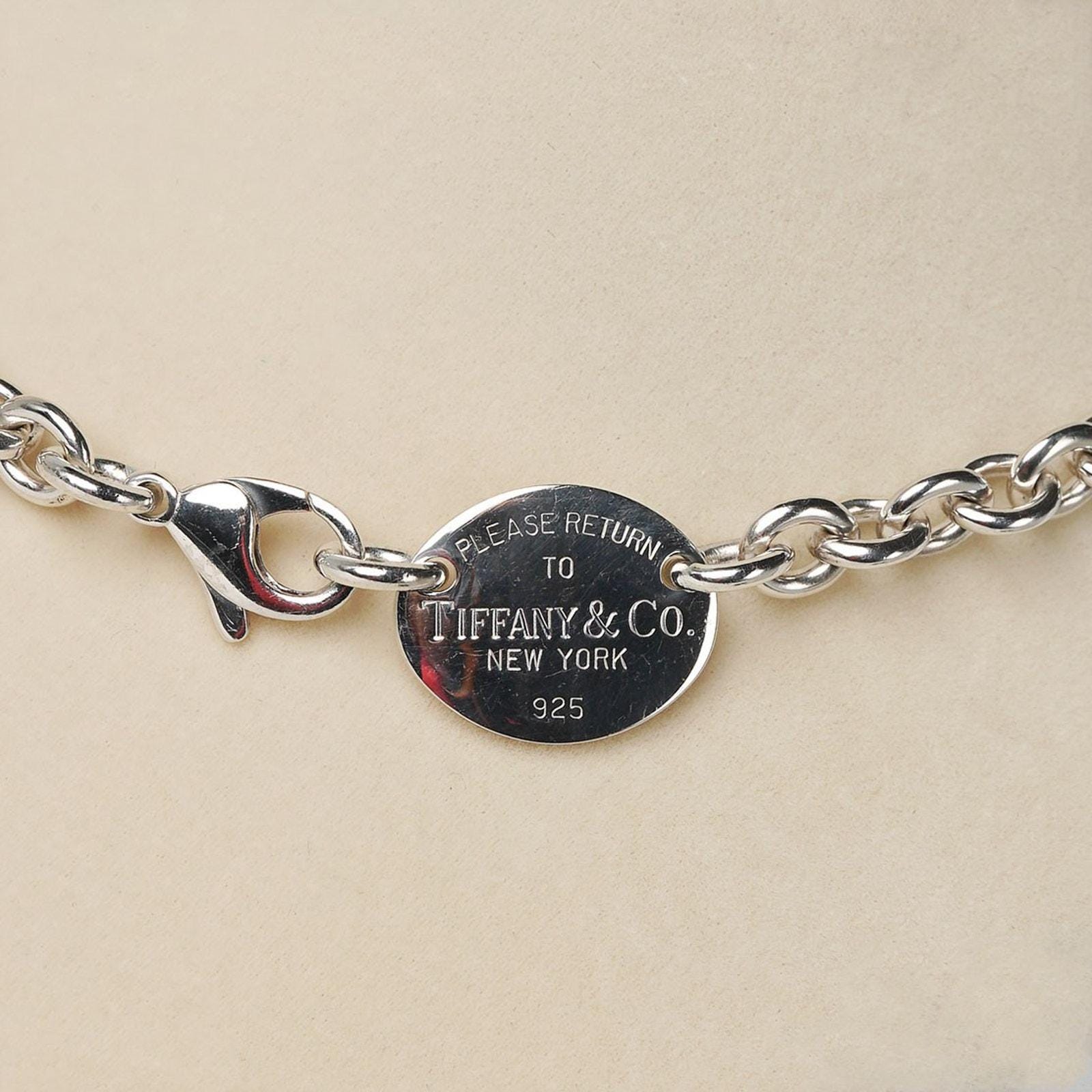 Tiffany & Co. Return to Tiffany Oval Tag Necklace Sterling Silver