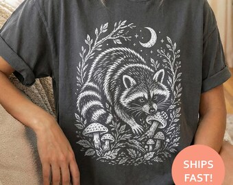Raccoon Mushroom Shirt, Raccoon Forest TShirt, Woodland Animal Tee, Night Forest T-Shirt, Nature Lover Top