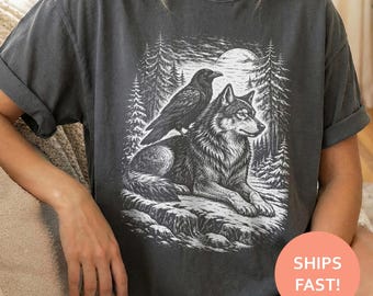 Wolf Raven Alliance Shirt, Raven Wolf TShirt, Nordic Forest Tee, Gothic Wildlife T-Shirt, Mythic Nature Top