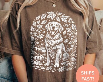 Golden Retriever Autumn Shirt, Fall Dog TShirt, Botanical Puppy Tee, Cozy Season T-Shirt, Dog Lover Top