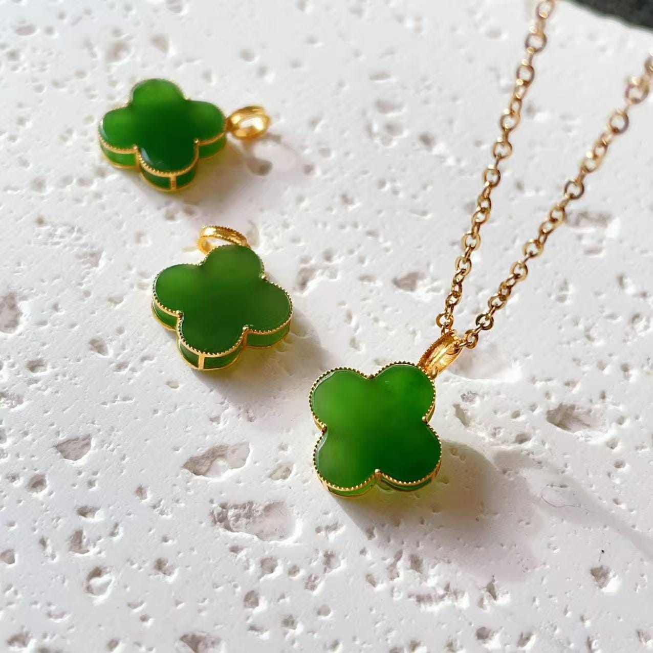 Collana floreale Mori piccolo temperamento leggero di lusso delicato catena dolc Collana floreale Mori piccolo temperamento leggero di lusso delicato catena dolc