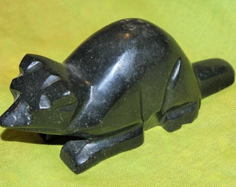 Zuni Badger Carving. Fetish. Obsidian. Collector's Estate. c1960  Free World Ship.