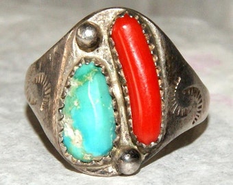 Pawn Navajo Ring.  Battle Mountain Turquoise. Coral. Sterling  Silver. c1950. Free World Ship