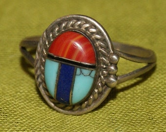 Zuni Lady Bug Ring. Sterling Silver. Turquoise. Lapis. Oyster. c1960 Free World Ship