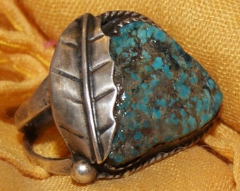 Navajo Ring. Bisbee Turquoise. Sterling Silver. c1950 Free Worldwide Ship.