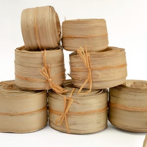 Fijian Natural Lauhala 8 Leaf Mini Roll