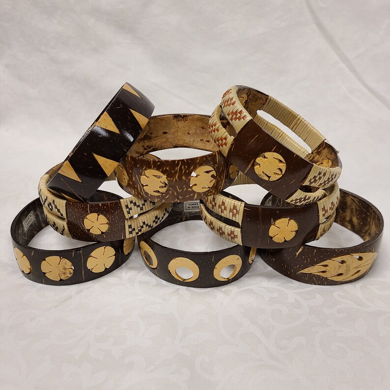Samoa Coconut Shell Bracelet by Lauhala Trading Etsy