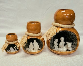 Hawaii Ceramic Nativity Ipu by Lauhala Trading