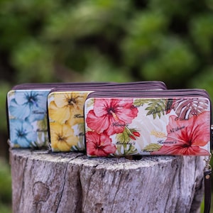 Hawaiian Print Wallet, floral hibiscus wristlet, zipper clutch bag, red flower purse, yellow floral handbag, blue floral accessory