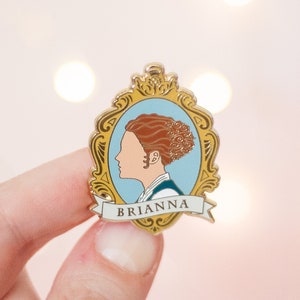 Outlander Enamel Pin - Brianna MacKenzie