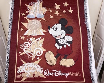 Manta de tapeçaria tecida Walt Disney World, Mickey Mouse, cor bordô, para os quatro parques.