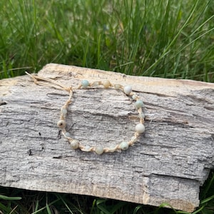 Pulsera ajustable de cuentas de amazonita clara mixta color marrón claro