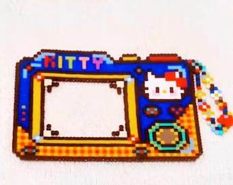 Bügelperlen Fotorahmen - Y2K Schreibtisch Dekor, handgefertigt in Tokyo