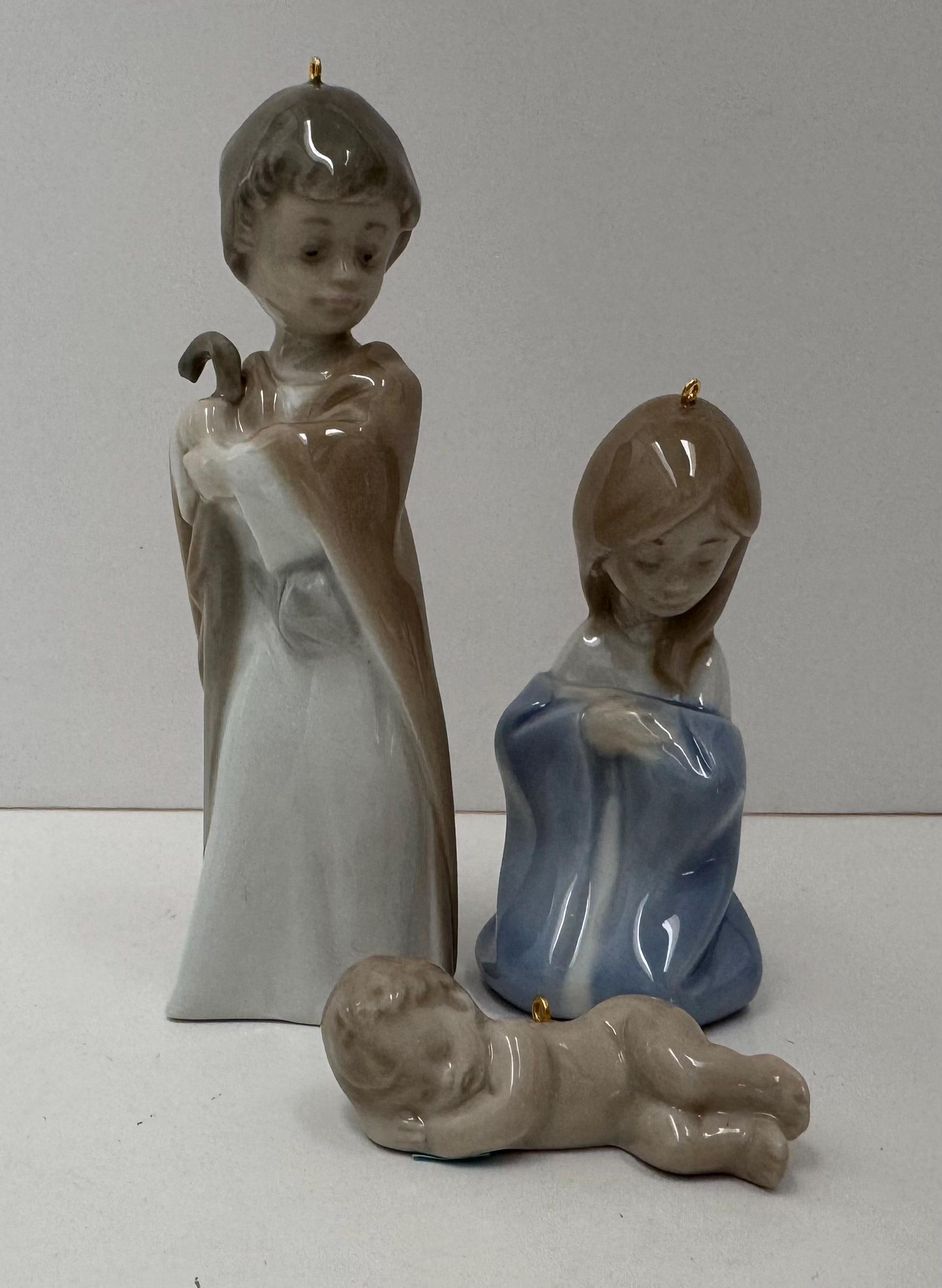 置物 LLADRO MINI SAGRADA FAMILIA Lladro Daisa Mini Sagrada Familia,porcelain Holy Family