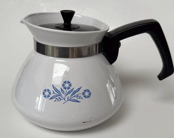 Vintage 6 cup Corning ware blue cornflower enamel teapot P-104