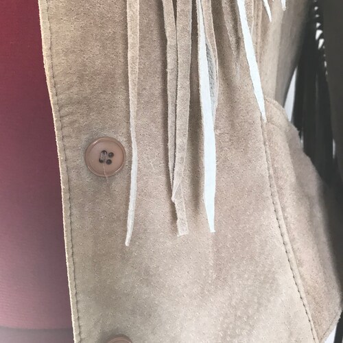 Vintage Never worn shops fringed leather coat/cropped/size 7
