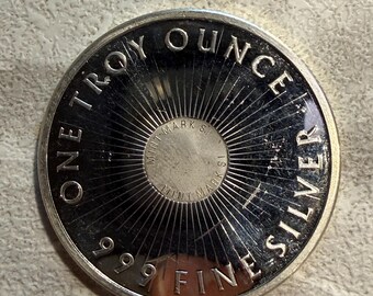 1oz .999 silver round