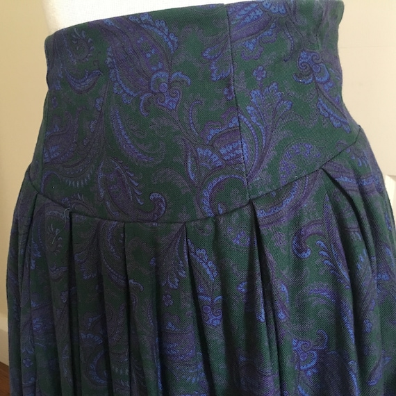 Laura Ashley paisley wool/cotton blend skirt