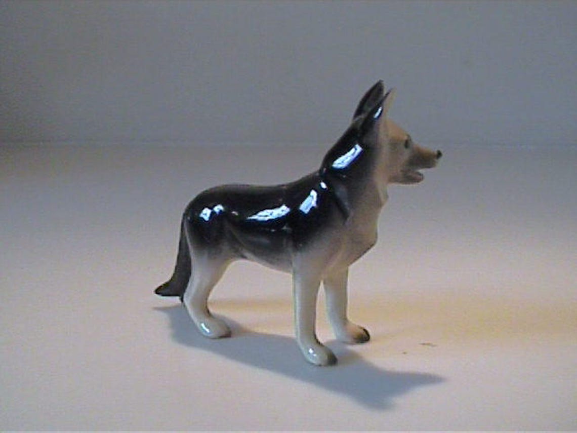 Vintage Miniature Hagen Renaker German Shepherd Dog Etsy