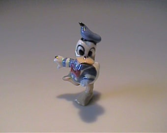 Vintage 1956 Hagen Renaker miniature Disney's Donald Duck
