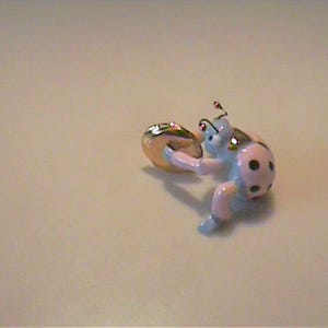 Vintage 1950's Miniature Hagen Renaker Bug Band Pink & Blue