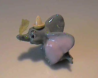 Vintage miniature 1956 Hagen Renaker Disney Dumbo the elephant