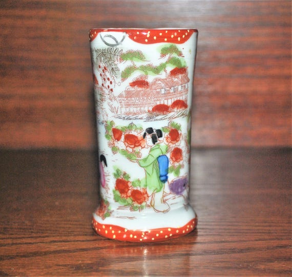 Hat Pin Holder Japan Geisha in the Garden Hand Th… - image 1