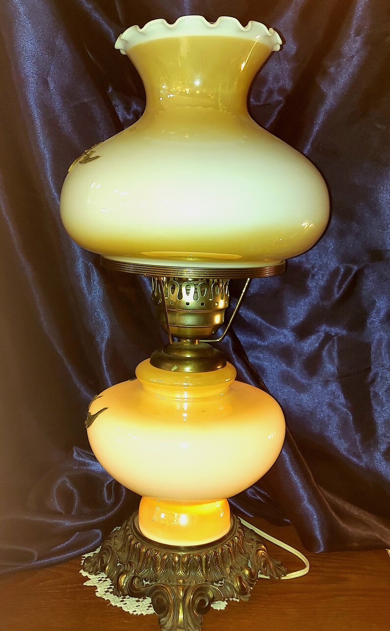Vintage Carnival Glass Electric Table Lamp 3D Floral Aladdin Etsy