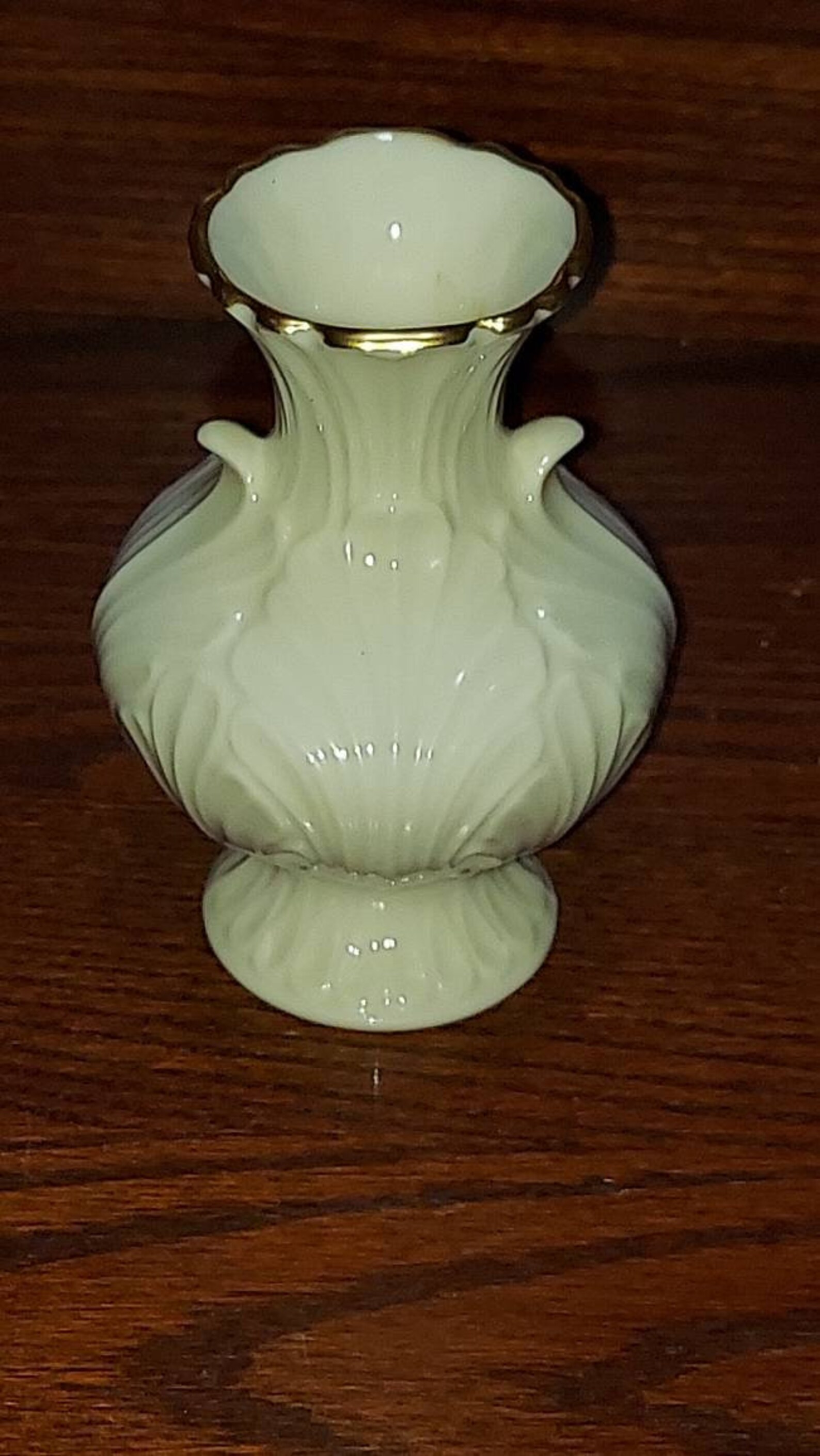 Small Lenox Vase With Acanthus Leaves and 24kt. Gold Trim Etsy