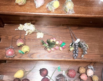 25 Pieces Sugared Fruit on Sticks for Arrangements Grapes, Raspberries, Apples, Pears, Pomegranate, Lemons and Leaves NEW