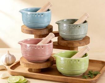 Personalized Ceramic Garlic Grater Bowl, Mortar and Pestle Set, Built-in Herb Stripper, Cute Kitchen Tool, Housewarming Gift for Cat Lovers
