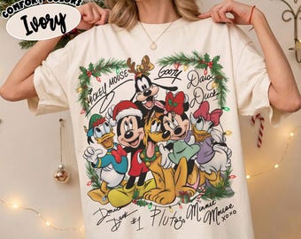 Sudadera navideña Comfort Colors® Mickey y sus amigos, camiseta navideña Disney Trip, camisetas familiares a juego Disney Very Merry Xmas