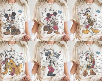 Camiseta vintage de Mickey y sus amigos de Piratas del Caribe, colores cómodos; camiseta de Jack Sparrow de Piratas; camisetas para la noche de piratas en cruceros Disney.