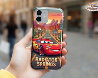 Etui na telefon Auta Zygzak McQueen, pokrowiec na telefon Chłodnica Górska, akcesorium Disneyland Auta, ochronne etui Disneyland, prezent urodzinowy