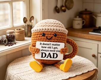 2026 Vatertag häkeln Kaffeetasse Plüsch, personalisierte handgemachte Geschenk für Papa & Opa