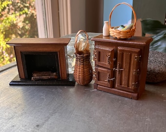 old time fridge and fire place for dollhouse with extras