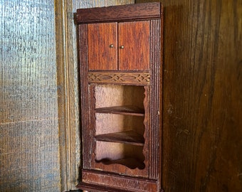 Dollhouse corner shelf with cupboard