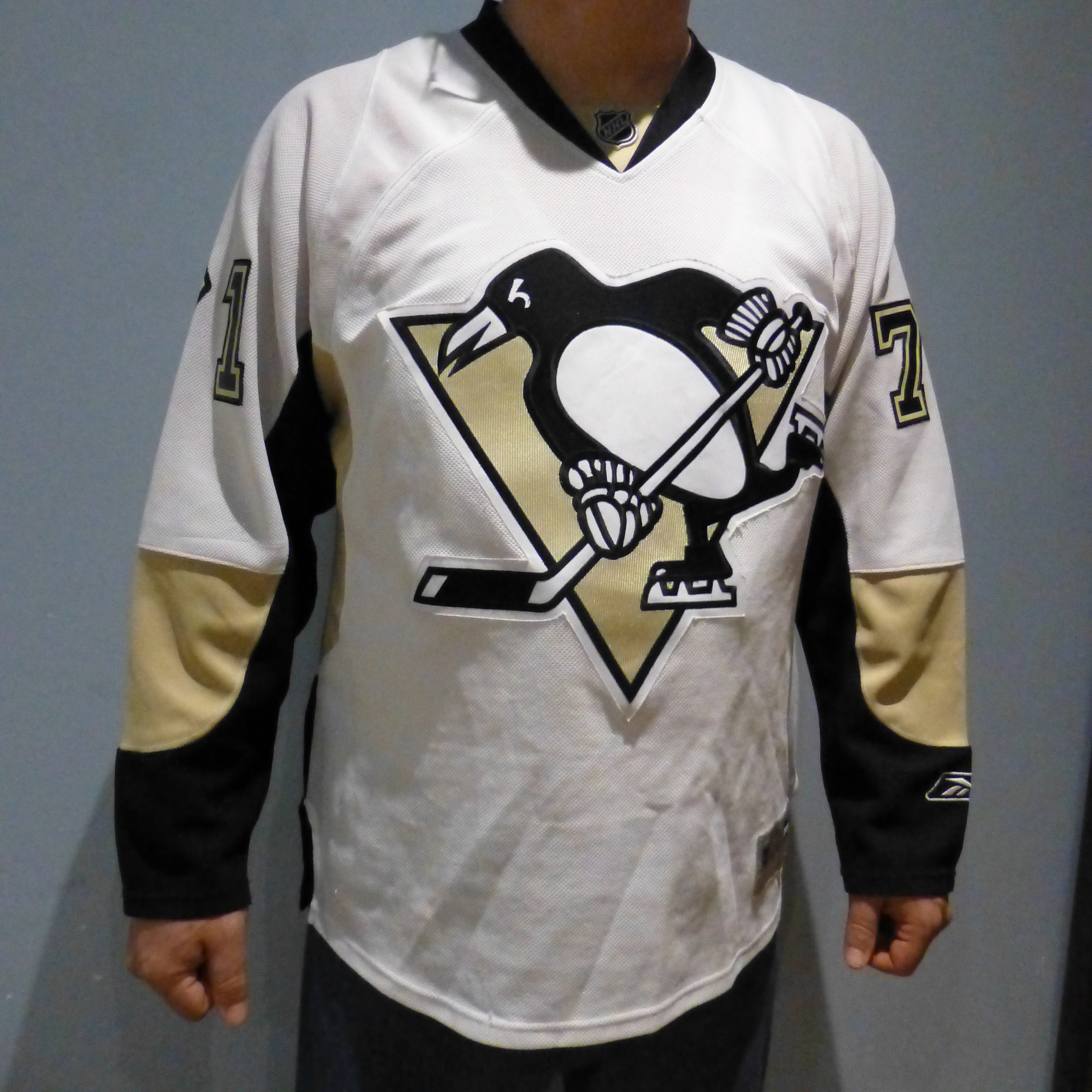Evgeni Malkin Pittsburgh Penguins 2011 winter classic jersey Size S/M