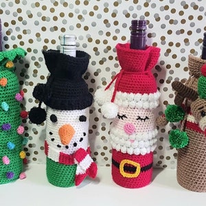 Crochet Christmas bottle bag DIGITAL PATTERN, written in American and UK crochet terms and is available as an instant digital download