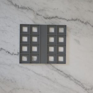 Middle Baseplate with Center Road – Dodo City 9.5"x8" Modular Tile for Z‑Scale Dioramas, Miniature City