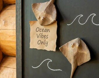 Manta Ray Fridge Magnet, Cute Wooden Ocean Animal Magnet, Coastal Cottage Decor, Hand Carved Sea Life Gift for Kids, Rustic Locker Decor