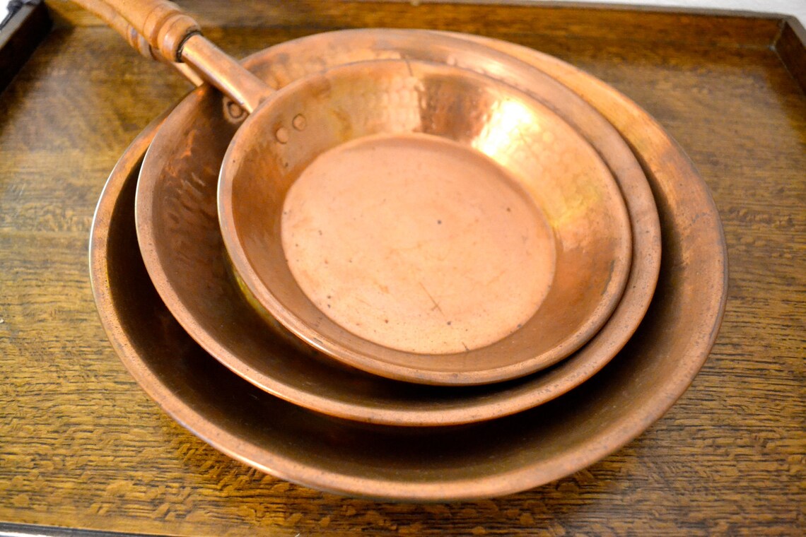 Set of 3 Hammered Copper Frying Pans Shabby Chic Country Etsy