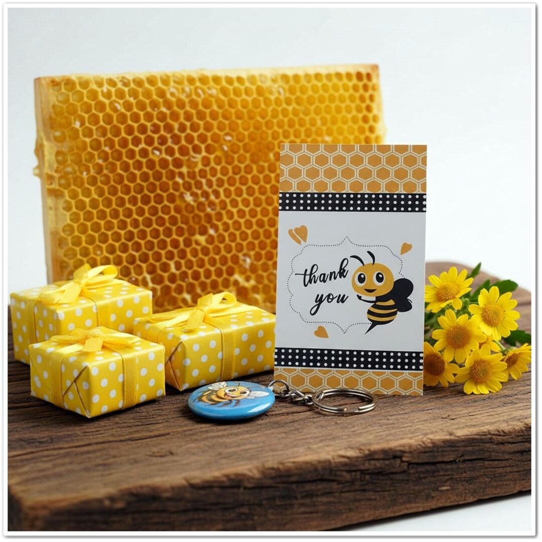 Small Gift Keychain Bee Keychain Gift Set | 32 Mm Button Keychain With Thank You Card ...