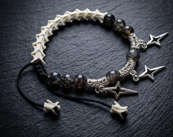 Pulsera de hueso de serpiente auténtica / Joyería gótica con dije de estrella y vértebras / Curiosidades de la cultura buitre / Amuleto de hueso de ágata oscura / Memento Mori