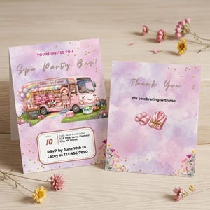 Könnte beinhalten: Zwei Einladungskarten zum Thema Spa. Eine zeigt einen rosa Bus mit dem Text "Spa Party Bus!" und Veranstaltungsdetails. Die andere sagt "Danke" mit Spa-Slippern und einem Bademantel. Beide Karten haben einen Aquarellhintergrund.