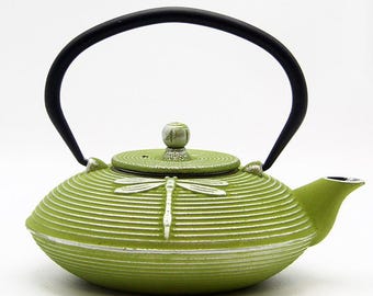 Tetera de hierro / Hervidor de hierro verde / Hervidor de hierro fundido hecho a mano / Hervidor de hierro para hervir agua y preparar té / Juego de té vintage / Tetera japonesa