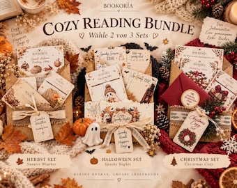 May include: A Bookoria Cozy Reading Bundle featuring three sets: Herbst Set, Halloween Set, and Christmas Set. Each set includes themed stationery, cards, and tags in kraft paper envelopes, decorated with seasonal motifs like pumpkins, ghosts, and wreaths.
