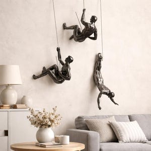 Wandfiguren „Kletterer & Taucher“ – Harzskulpturen